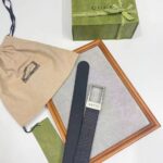 Gucci Unisex GG Belt Rectangular Buckle Black Leather 3.6 CM Width - Imagen 8