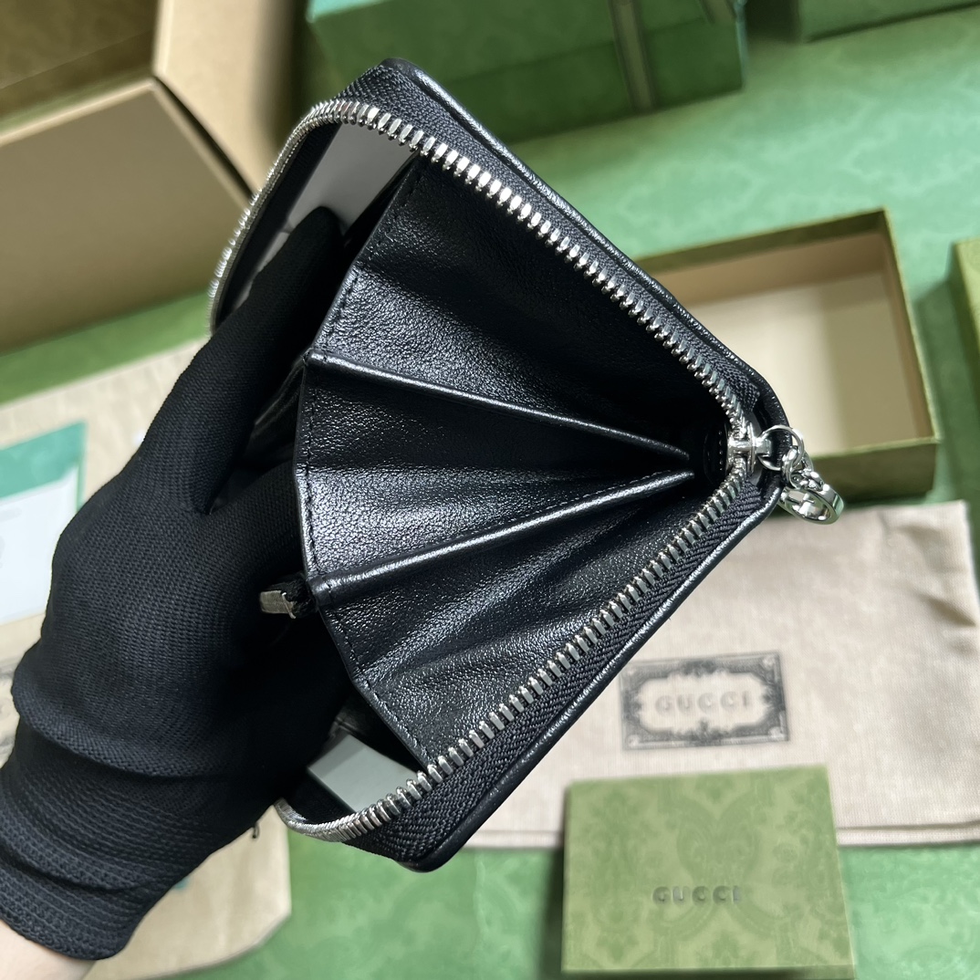 Gucci Unisex GG Blondie Zip Around Wallet Black Leather Round Interlocking G Zip Closure (9)