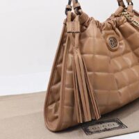 Gucci Unisex GG Deco Medium Tote Bag Rose Beige Quilted Leather Two-Toned Vintage Interlocking G (12)