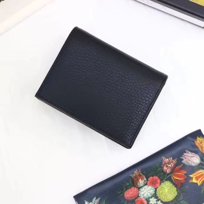 Gucci Unisex GG Leather Card Case Wallet Double G Snap Closure (2)