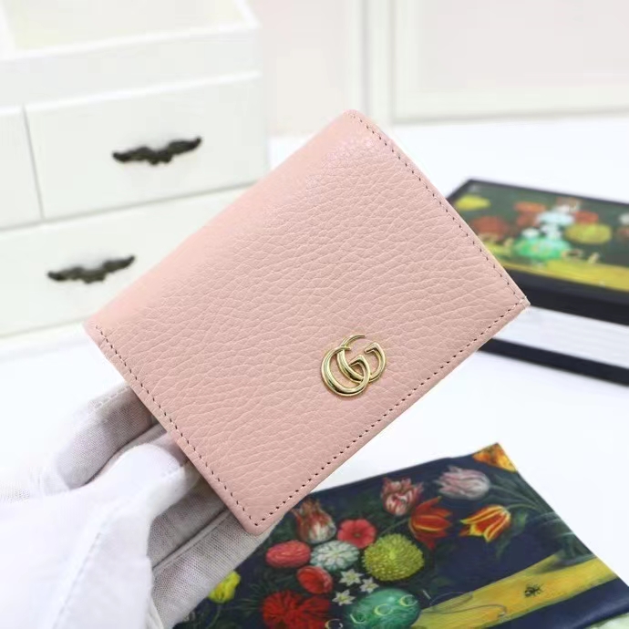 Gucci Unisex GG Leather Card Case Wallet Light Pink Double G Snap Closure (6)