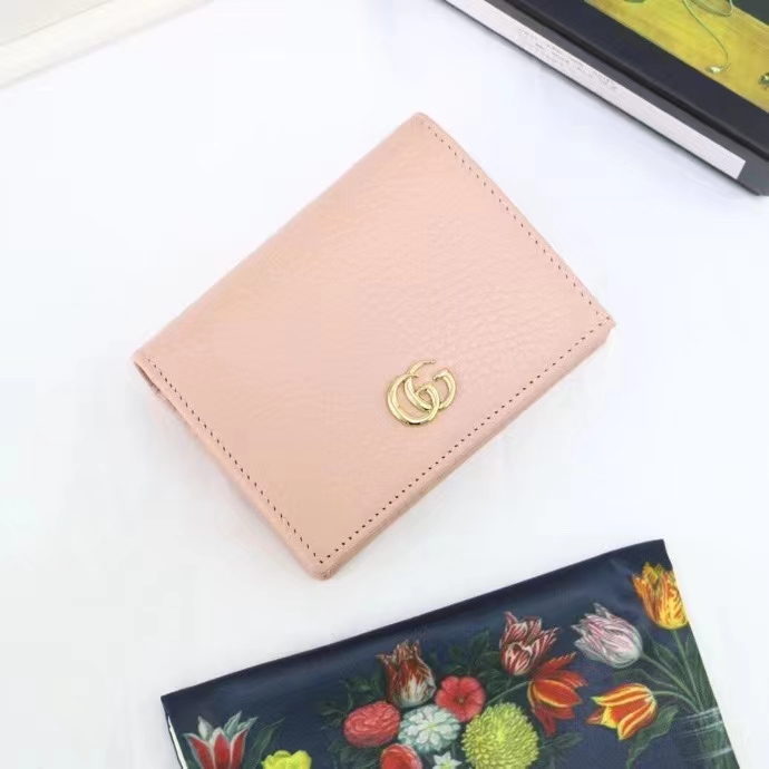 Gucci Unisex GG Leather Card Case Wallet Light Pink Double G Snap Closure (8)