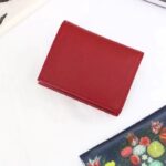 Gucci Unisex GG Leather Card Case Wallet Red Double G Snap Closure - immagine 4
