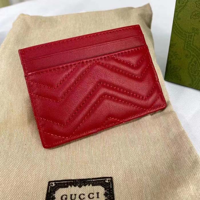 Gucci Unisex GG Marmont Matelassé Card Case Red Chevron Leather Double G (2)