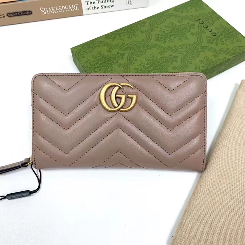 Gucci Unisex GG Marmont Matelassé Zip Around Wallet Rose Beige Chevron Leather (3)