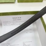 Gucci Unisex GG Thin Belt Crystal Double G Buckle Black Leather 2 CM Width - Imagen 10