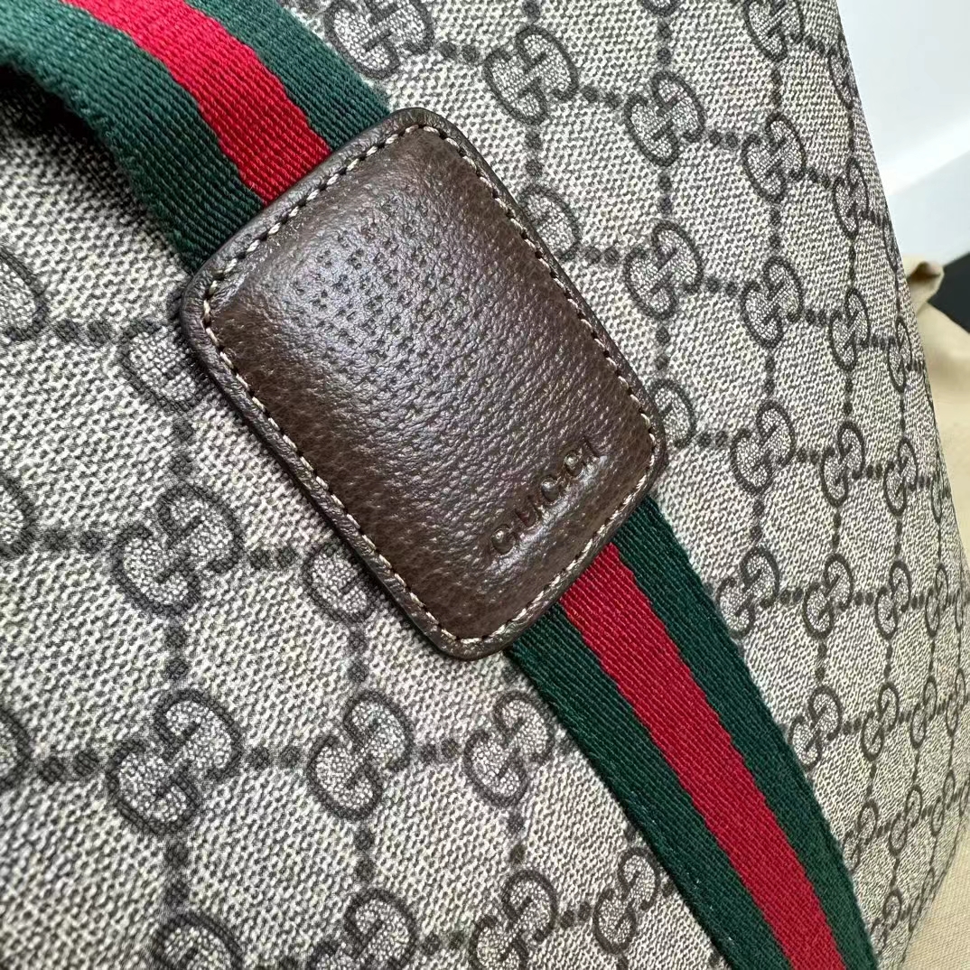 Gucci Unisex Large Duffle Bag Web Beige Ebony Soft GG Supreme Zip Closure (11)