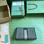Gucci Unisex Mini GG Canvas Pouch Green Quilted Beige Ebony Supreme - Image 7