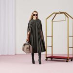 Gucci Unisex Savoy Medium Duffle Bag Beige Ebony GG Supreme Canvas Double G - Image 11