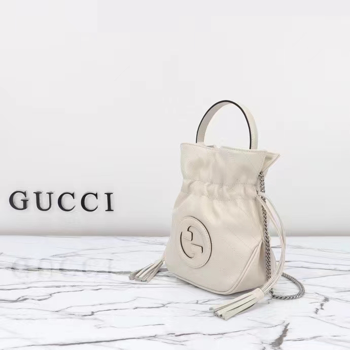 Gucci Women GG Blondie Mini Bucket Bag White Leather Round Interlocking G (5)