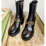 Gucci Women GG Gucci Boot Black Leather Script Rubber Sole Side Zip Closure Mid-Heel - Imagen 3