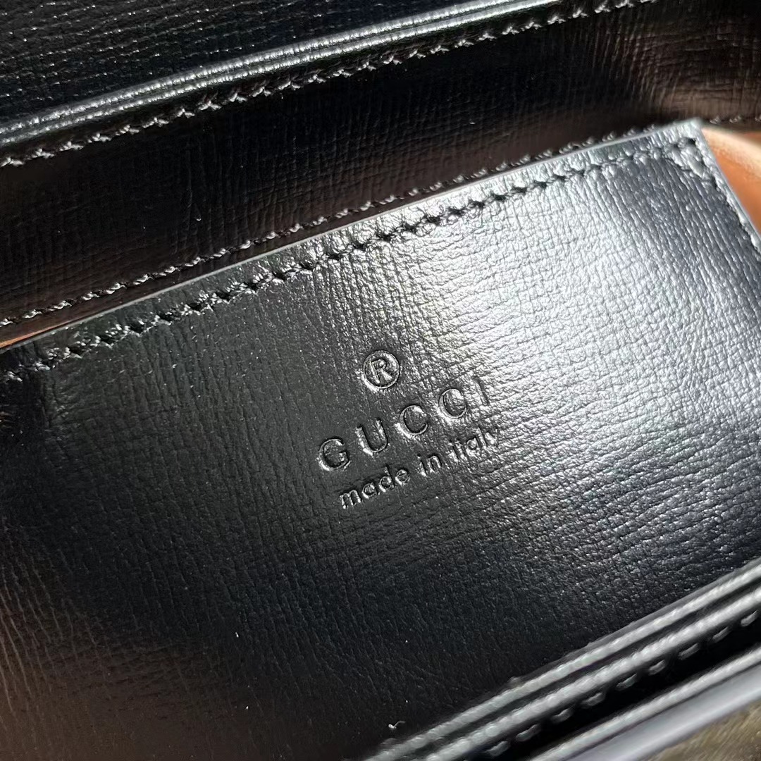 Gucci Women GG Horsebit 1955 Mini Round Shoulder Bag Black Leather Cotton Linen Lining (4)