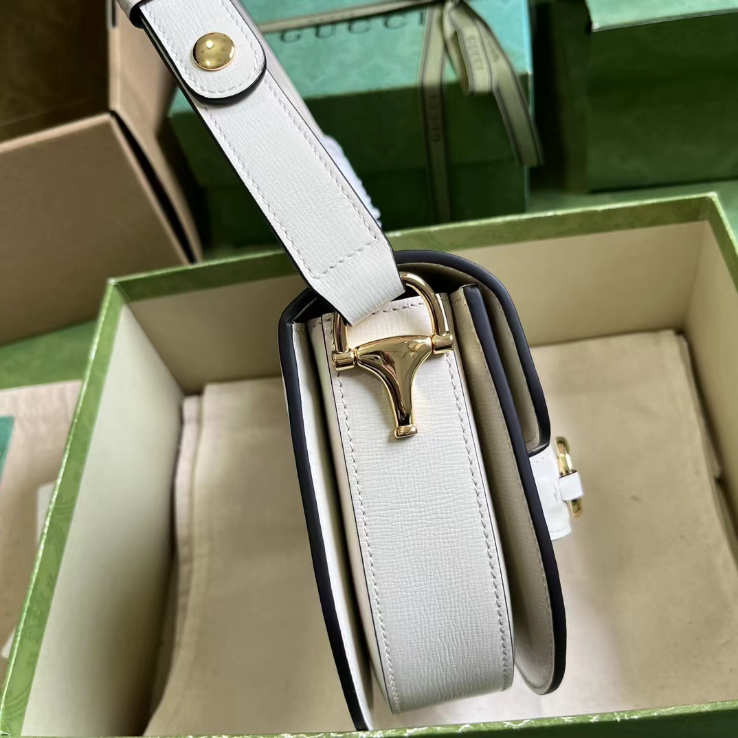 Gucci Women GG Horsebit 1955 Mini Round Shoulder Bag White Leather Cotton Linen Lining (12)
