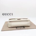Gucci Women GG Marmont Matelassé Shoulder Bag White Chevron Leather Double G - Imagen 7