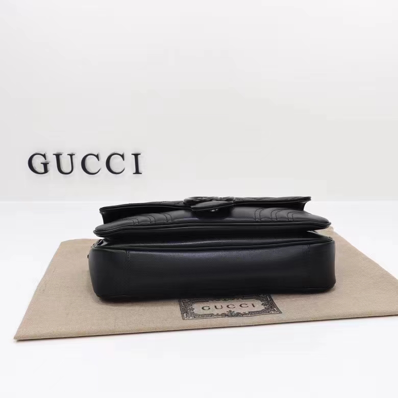 Gucci Women GG Marmont Shoulder Bag Matelassé Chevron Leather Double G Black (10)