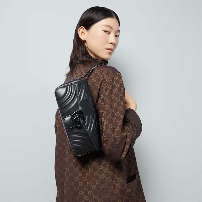 Gucci Women GG Marmont Shoulder Bag Matelassé Chevron Leather Double G Black (9)