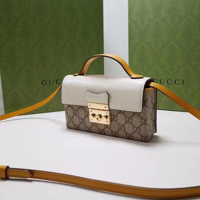 Gucci Women GG Padlock Mini Bag Beige Ebony GG Supreme Canvas Lock Closure (7)