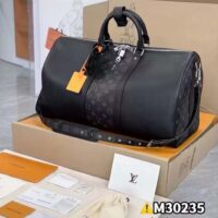 Louis Vuitton LV Unisex Keepall 50 Bandoulière Black Cabin-Size Taiga Cowhide Leather Monogram Eclipse Coated Canvas ( (14)