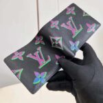 Louis Vuitton LV Unisex Multiple Wallet Black Borealis Calf Leather Textile Lining - immagine 4