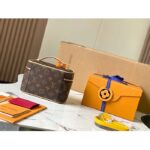 Louis Vuitton LV Unisex Nice Mini Toiletry Pouch Monogram Coated Canvas Natural Cowhide Leather – Bild 4