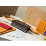 Louis Vuitton LV Unisex Petit Sac Plat Bag Monogram Coated Canvas Aged Natural Cowhide Leather - immagine 5