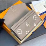 Louis Vuitton LV Unisex Sarah Wallet Cream Monogram Empreinte Embossed Supple Grained Cowhide Leather - Image 6