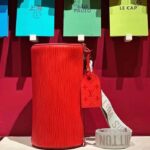 Louis Vuitton LV Unisex Soft Polochon MM Vermillion Red Epi XL Grained Cowhide Leather - Image 7