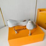 Louis Vuitton LV Women Blossom Pump Silver Textile Leather 9.5 CM Monogram Flower Heel – Bild 7