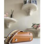 Louis Vuitton LV Women Cluny Mini Gold Miel Epi Grained Smooth Cowhide Leather - Imagen 5