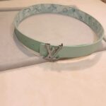 Louis Vuitton Unisex LV Aqua 40 MM Reversible Belt Aqua Green Leather Metal Buckle - immagine 6