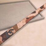 Louis Vuitton Unisex LV Initials 40 MM Reversible Belt Brown Leather Metal Buckle - immagine 9