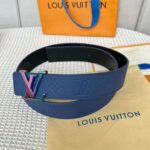 Louis Vuitton Unisex LV Initials 40 MM Reversible Belt Dark Blue Taurillon Calf Leather - Image 4