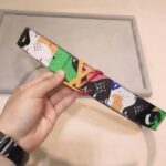 Louis Vuitton Unisex LV Initials 40 MM Reversible Belt Multicoloured Leather Metal Buckle - immagine 3