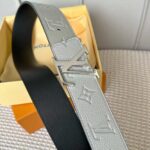 Louis Vuitton Unisex LV Initials 40 MM Reversible Belt Silver Taurillon Calf Leather - Bild 4
