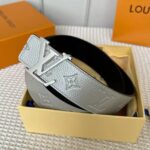Louis Vuitton Unisex LV Initials 40 MM Reversible Belt Silver Taurillon Calf Leather - Bild 2