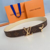 Louis Vuitton Unisex LV Pretty LV 30 MM Reversible Belt Monogram Canvas Quartz Leather (2)