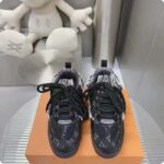 Louis Vuitton Unisex LV Skate Sneaker Black Swarovski Crystals Monogram Denim Double Laces Rubber – Bild 3