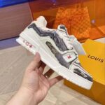 Louis Vuitton Unisex LV Trainer Sneaker Black Printed Calf Leather Rubber Outsole Initials - Bild 7