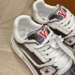 Louis Vuitton Unisex LV Trainer Sneaker Black Printed Calf Leather Rubber Outsole Initials - Bild 8