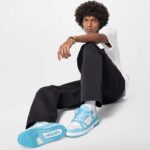Louis Vuitton Unisex LV Trainer Sneaker Blue Mix Materials Rubber Initials Monogram Flowers - immagine 11