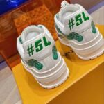 Louis Vuitton Unisex LV Trainer Sneaker Green Printed Calf Leather Rubber Outsole Initials – Bild 10