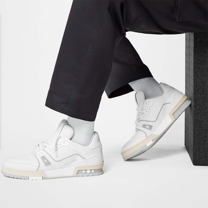 Louis Vuitton Unisex LV Trainer Sneaker White Grained Calf Leather Rubber Initials Monogram Flowers (4)