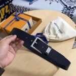 Louis Vuitton Unisex Pont Neuf 35 MM Width Black Taurillon Leather Belt LV Logo – Image 2