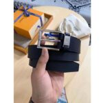 Louis Vuitton Unisex Pont Neuf 35 MM Width Black Taurillon Leather Belt LV Logo – Image 4