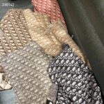 Dior Unisex CD Dior Oblique Scarf Gray Cashmere Double-Sided Fringed Ends - Image 8