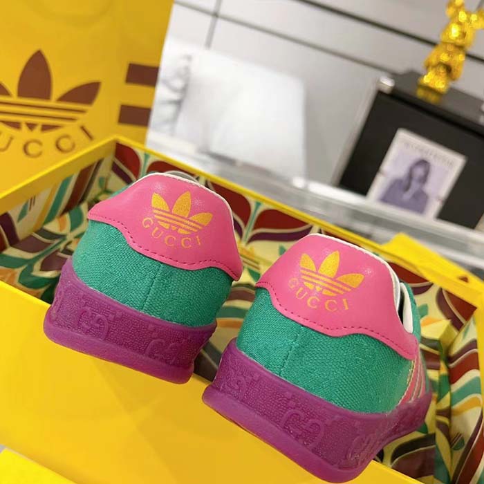 Gucci Unisex Adidas x Gucci Gazelle Sneaker Green Original GG Canvas Low Heel Rubber