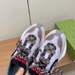 Gucci Unisex GG Run Sneaker Lilac Suede Interlocking G Bi-Color Rubbe Low Heel - Imagen 7