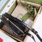 Gucci Women Gucci Horsebit 1955 Small Shoulder Bag Black Leather Zip Closure - Bild 9