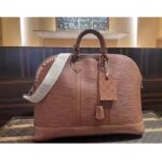 Louis Vuitton LV Unisex Alma Travel GM Cognac Calf Leather Double Zip Closure - Imagen 2