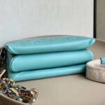 Louis Vuitton LV Women Coussin PM Handbag Azure Blue Lambskin Calfskin Cowhide Leather - immagine 5